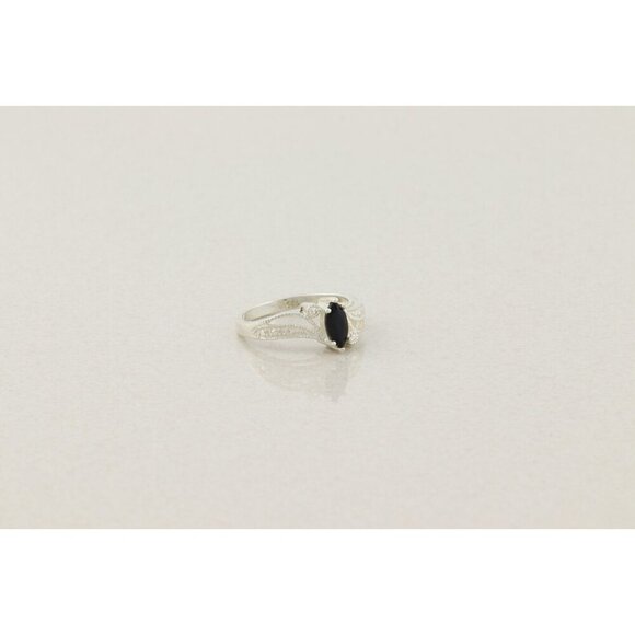 Sterling Silver Onyx Ring Size 8 1/4 - Picture 3 of 7